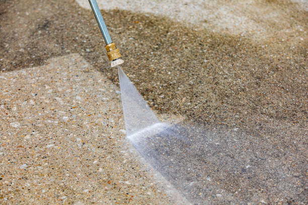 Best Rust Removal  in Mccordsville, IN